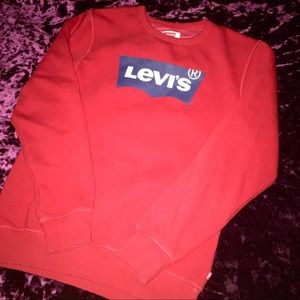 Beautiful red Levi sweatshirt❤️